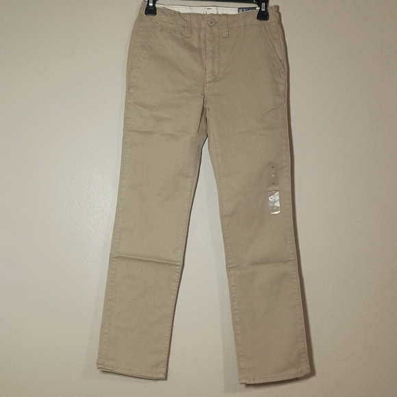 GAP 2 Pair of Boy's Straight-Fit Stretch Khaki Uniform Pants - Picture 3 of 10